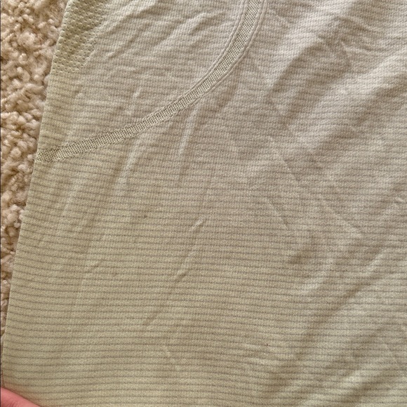 Lululemon Tank Top - Picture 5 of 5